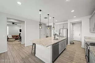 5060 N 84th Dr, Glendale, AZ 85305 - Photo 15