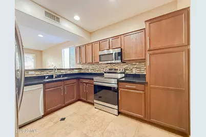 21655 N 36th Avenue #118, Glendale, AZ 85308 - Photo 7