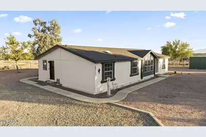 29111 N 225 Th Avenue, Wittmann, AZ 85361 - Photo 9