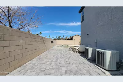 17282 W Elm Street, Surprise, AZ 85388 - Photo 31