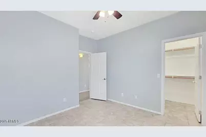 17282 W Elm Street, Surprise, AZ 85388 - Photo 11