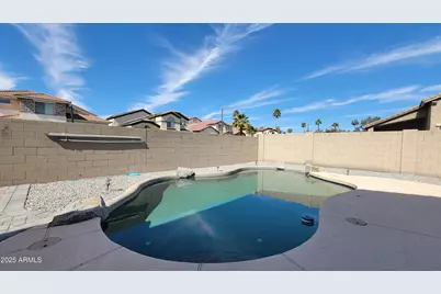17282 W Elm Street, Surprise, AZ 85388 - Photo 29