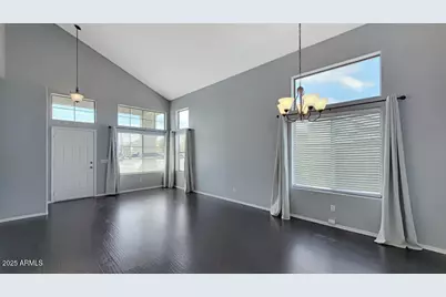 17282 W Elm Street, Surprise, AZ 85388 - Photo 3