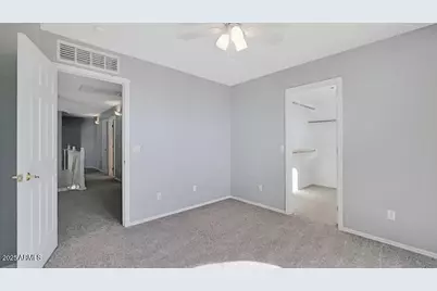 17282 W Elm Street, Surprise, AZ 85388 - Photo 15
