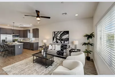 3645 E Earll Drive #8, Phoenix, AZ 85018 - Photo 3