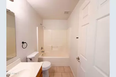 10564 W Buena Vista Drive, Arizona City, AZ 85123 - Photo 13