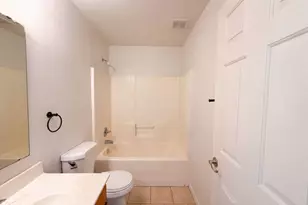 10564 W Buena Vista Dr, Arizona City, AZ 85123 - Photo 13