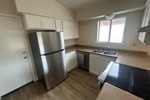11134 N 82nd Dr, Peoria, AZ 85345 - Photo 11