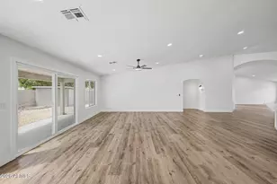 10505 E Emerald Cir, Mesa, AZ 85208 - Photo 13