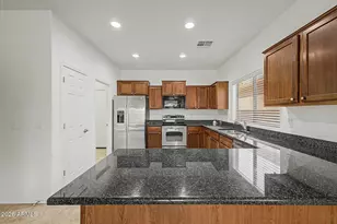 36963 W Mondragone Ln, Maricopa, AZ 85138 - Photo 13