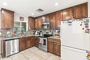 107 S Matlock St, Mesa, AZ 85204 - Photo 7