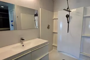 8739 W Turney Ave, Phoenix, AZ 85037 - Photo 15
