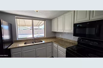 8739 W Turney Avenue, Phoenix, AZ 85037 - Photo 9