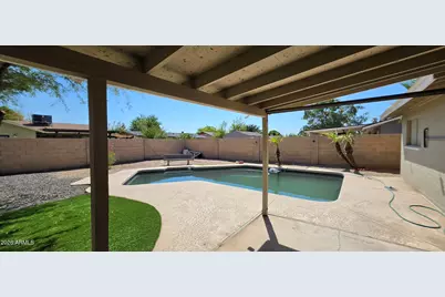8739 W Turney Avenue, Phoenix, AZ 85037 - Photo 21