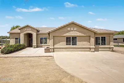 25288 W Illini Street, Buckeye, AZ 85326 - Photo 1