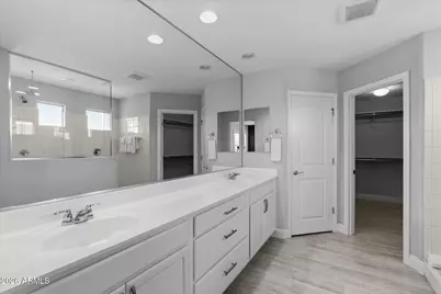 8754 W San Juan Avenue, Glendale, AZ 85305 - Photo 23