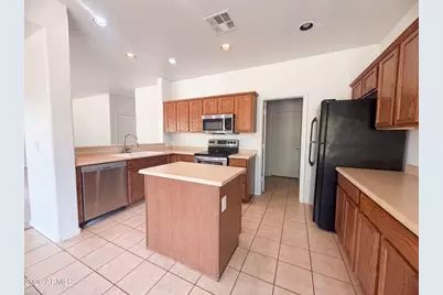28984 N Agave Road, San Tan Valley, AZ 85143 - Photo 7