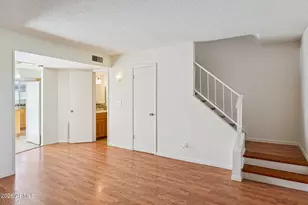 1333 N 44th St, Phoenix, AZ 85008 - Photo 1