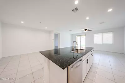 28486 N 134th Avenue, Peoria, AZ 85383 - Photo 3