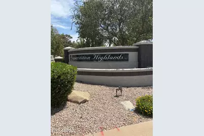4049 E Aspen Way, Gilbert, AZ 85234 - Photo 3