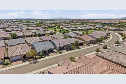 24947 N 172nd Lane, Surprise, AZ 85387 - Photo 25