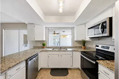 520 N Hobson Plaza, Mesa, AZ 85203 - Photo 3