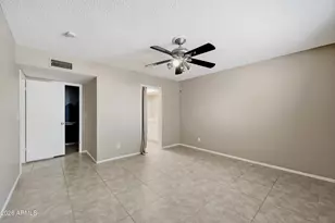 520 N Hobson Plaza, Mesa, AZ 85203 - Photo 23