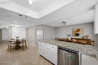 520 N Hobson Plaza, Mesa, AZ 85203 - Photo 17