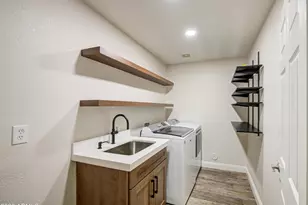 1165 E Harrison St, Gilbert, AZ 85295 - Photo 35