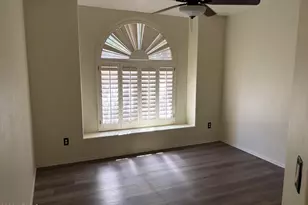 222 W Caroline Ln, Chandler, AZ 85225 - Photo 9