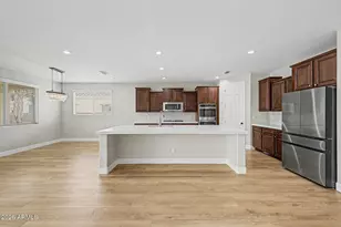 10723 E Deawalter Ave, Mesa, AZ 85212 - Photo 9