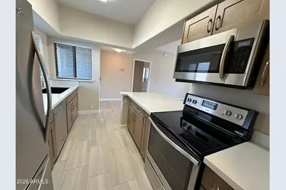10401 N Saguaro -- #220, Fountain Hills, AZ 85268 - Photo 7