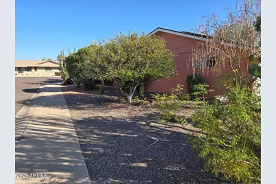 11224 N 105th Avenue, Sun City, AZ 85351 - Photo 3