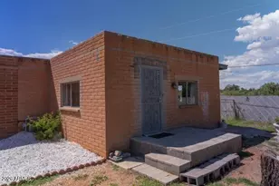1036 S Chaparral Circle, Sierra Vista, AZ 85635 - Photo 15