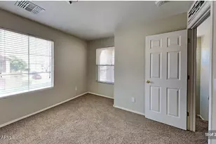 1515 E Sheraton Ln, Phoenix, AZ 85040 - Photo 13
