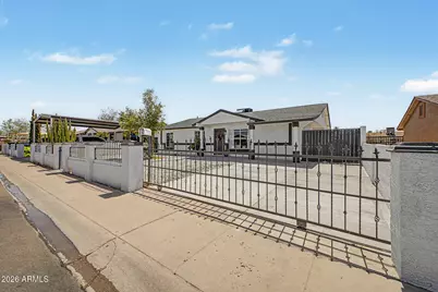 2025 W Mobile Lane, Phoenix, AZ 85041 - Photo 5