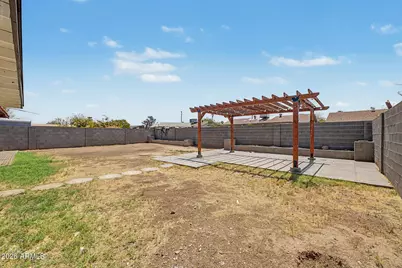 2025 W Mobile Lane, Phoenix, AZ 85041 - Photo 33