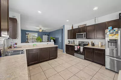 10336 W Cordes Road, Tolleson, AZ 85353 - Photo 11
