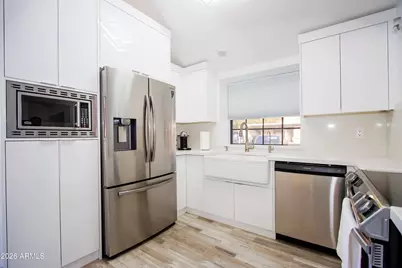 5704 E Aire Libre Avenue #1104, Scottsdale, AZ 85254 - Photo 11