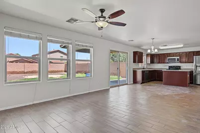 1084 E Kelsi Avenue, San Tan Valley, AZ 85140 - Photo 11