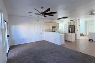 7245 S 41st Dr, Phoenix, AZ 85041 - Photo 9