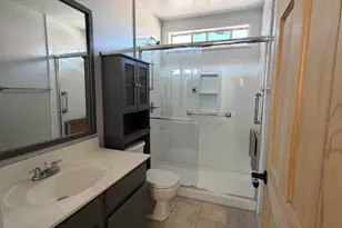 7245 S 41st Dr, Phoenix, AZ 85041 - Photo 17