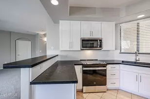 705 W Queen Creek Rd, Chandler, AZ 85248 - Photo 33