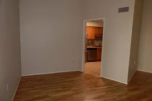 10978 W Coggins Dr, Sun City, AZ 85351 - Photo 9