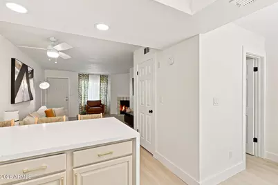 1055 W 5th Street #10, Tempe, AZ 85281 - Photo 9
