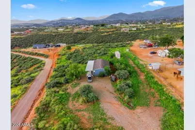 9845 E Newtown Avenue, Dewey, AZ 86327 - Photo 5