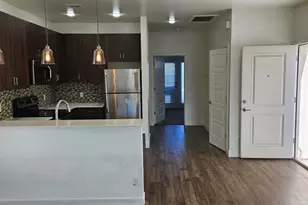 7981 E Wilshire Dr, Scottsdale, AZ 85257 - Photo 5