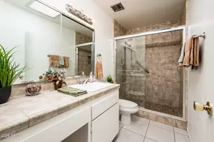 7639 E Thornwood Dr, Scottsdale, AZ 85251 - Photo 31