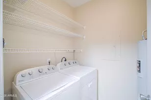 5345 E Van Buren St, Phoenix, AZ 85008 - Photo 11