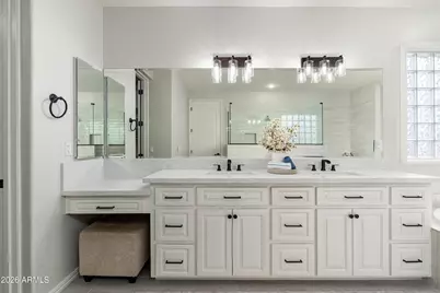 3449 E Lions Street, Phoenix, AZ 85018 - Photo 11